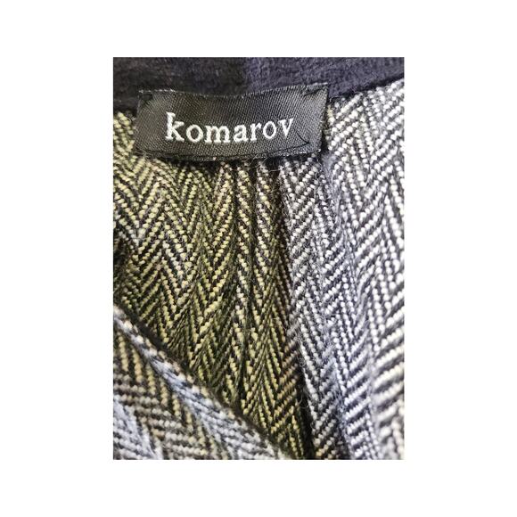 Komarov Fringed V Neck Black White Herringbone Poncho Cape Women One Size - Picture 5 of 5